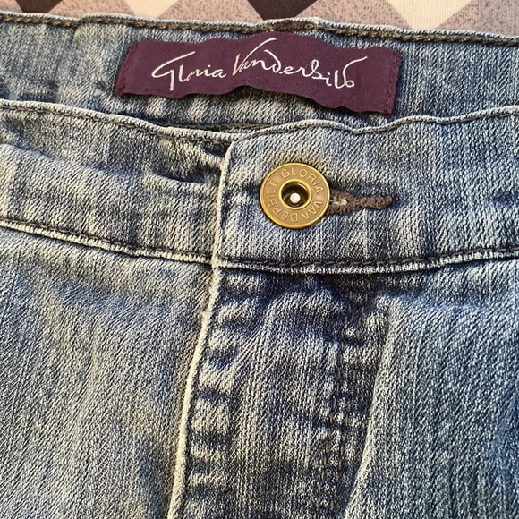 Gloria Vanderbilt Amanda Women's Jeans Size 12 With Embroidered Pockets - Picture 2 of 11